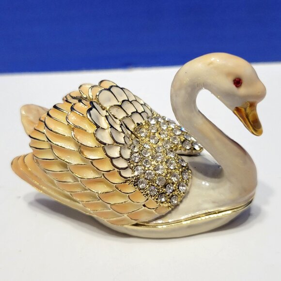 Vintage Swan Trinket Box with Sparkly Rhinestones - Picture 3 of 8